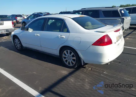 2007 Honda Accord Se z USA, uszkodzony, nr VIN 1HGCM664X7A018686